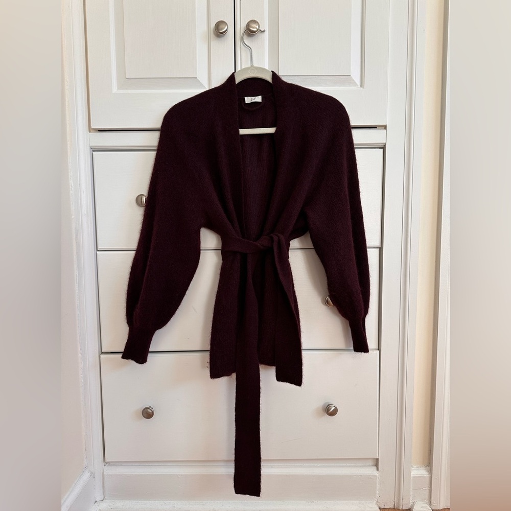 Chic Burgundy Women's Cardigan